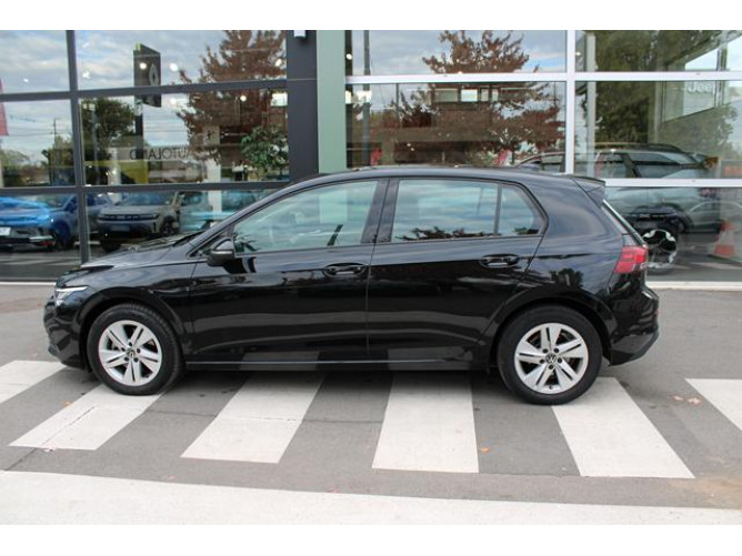 Volkswagen Golf 8 2.0 TDI Life 