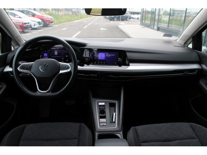 Volkswagen Golf 8 2.0 TDI DSG Life 