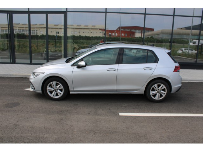 Volkswagen Golf 8 2.0 TDI DSG Life 