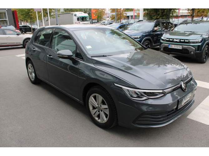 Volkswagen Golf 8 2.0 TDI Life 