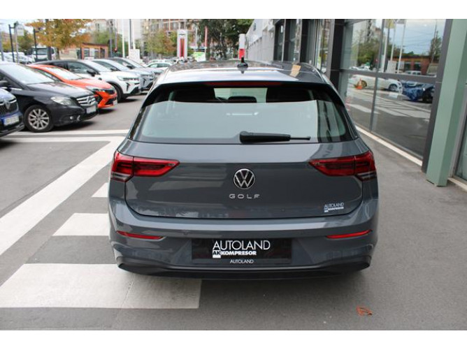 Volkswagen Golf 8 2.0 TDI Life 
