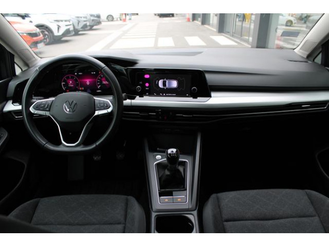 Volkswagen Golf 8 2.0 TDI Life 
