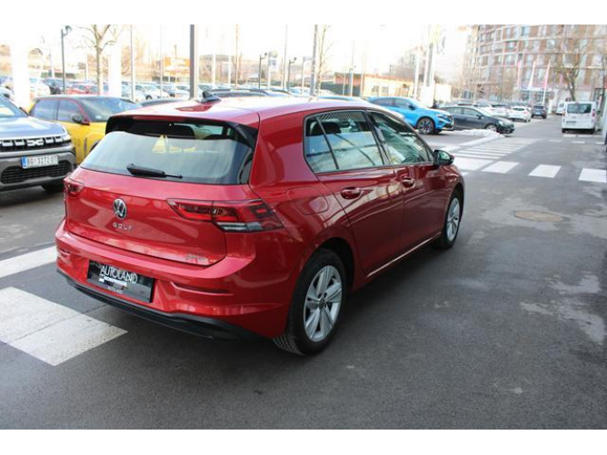 Volkswagen Golf 8 2.0 TDI Life 