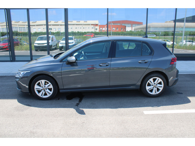 Volkswagen Golf 8 2.0 TDI DSG Life 