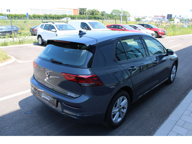 Volkswagen Golf 8 2.0 TDI DSG Life 