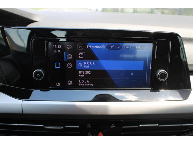 Volkswagen Golf 8 2.0 TDI DSG Life 