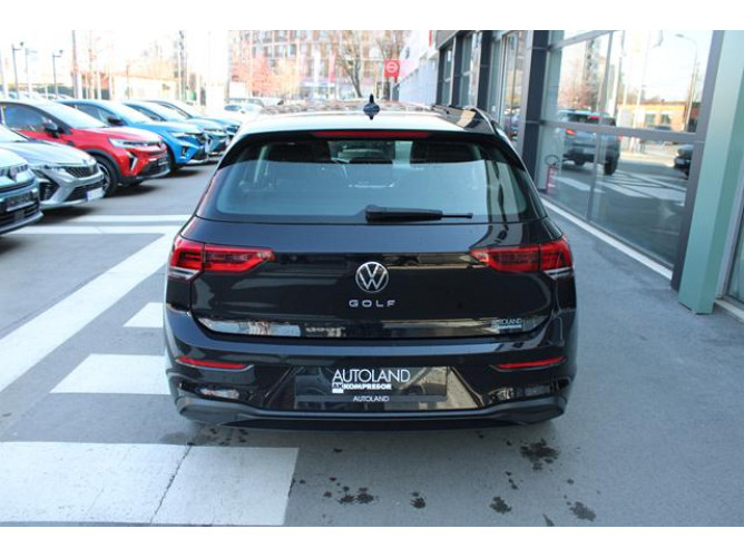 Volkswagen Golf 8 2.0 TDI Life 
