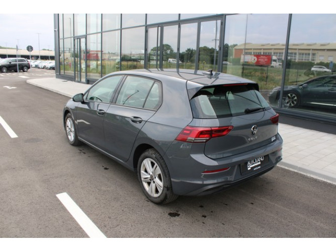 Volkswagen Golf 8 2.0 TDI DSG Life 