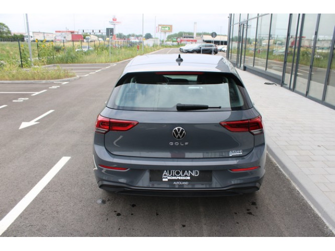 Volkswagen Golf 8 2.0 TDI DSG Life 