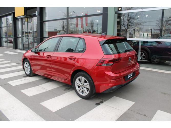 Volkswagen Golf 8 2.0 TDI Life 