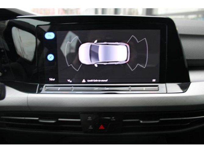 Volkswagen Golf 8 2.0 TDI Life 