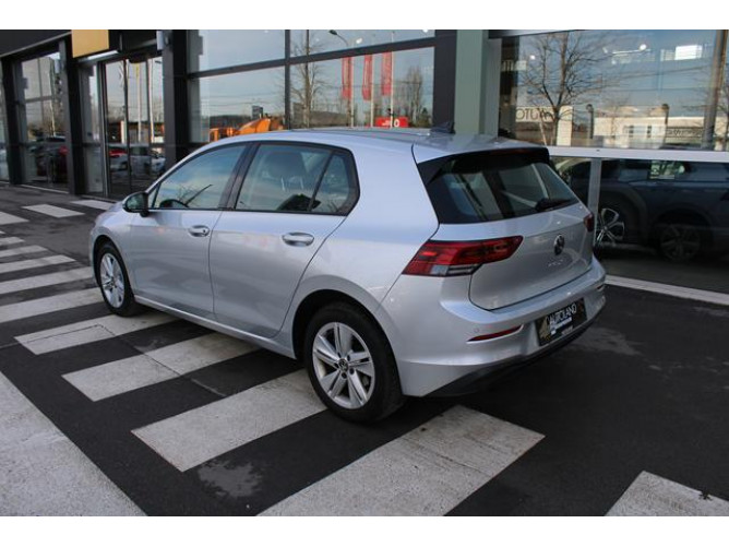 Volkswagen Golf 8 2.0 TDI Life 