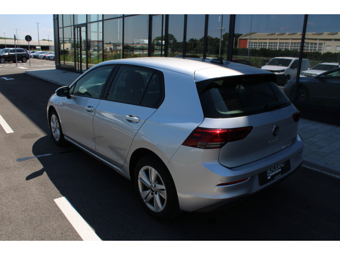 Volkswagen Golf 8 2.0 TDI DSG Life 