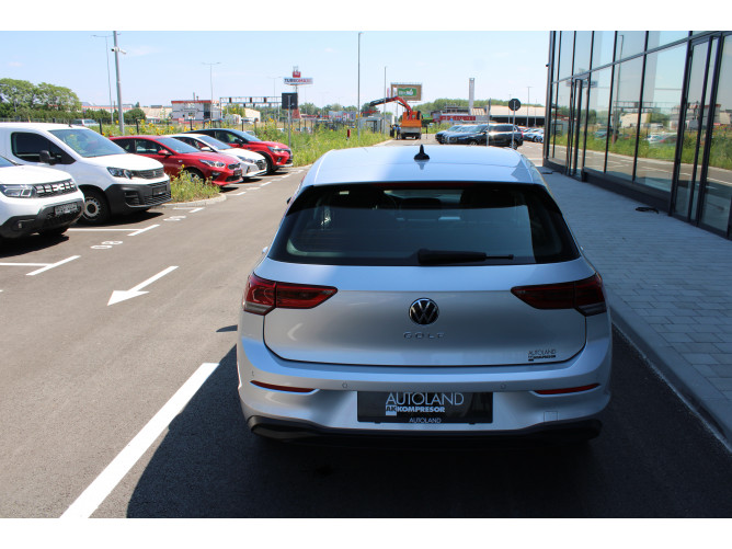 Volkswagen Golf 8 2.0 TDI DSG Life 