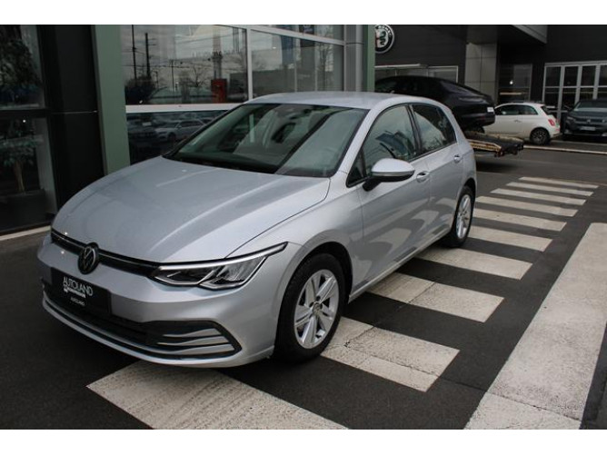Volkswagen Golf 8 2.0 TDI Life 