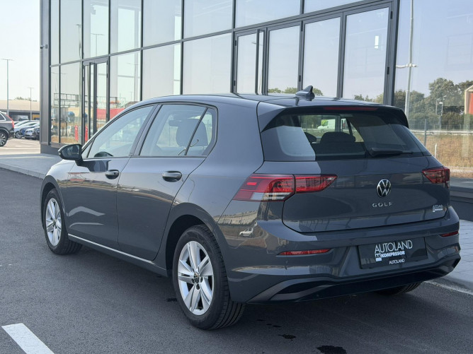 Volkswagen Golf 8 1.0 TSI LIFE 