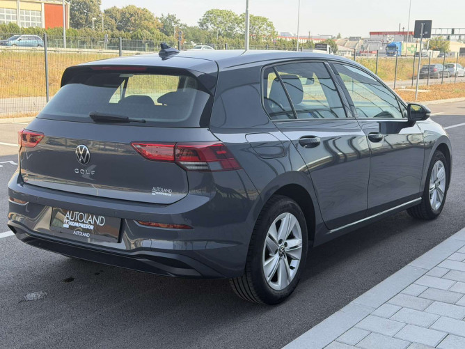 Volkswagen Golf 8 1.0 TSI LIFE 