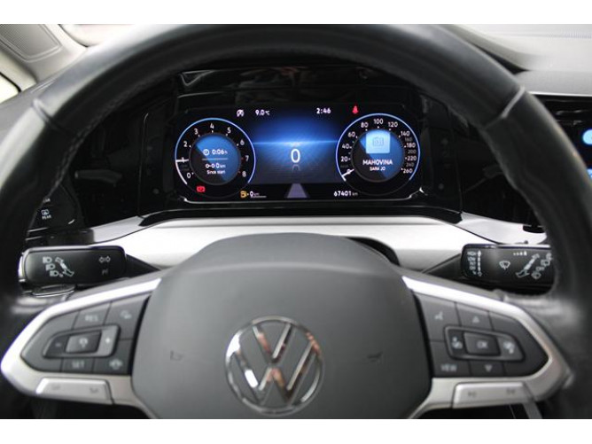 Volkswagen Golf 8 1.0 TSI Life 