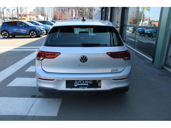 Volkswagen Golf 8 2.0 TDI Life 