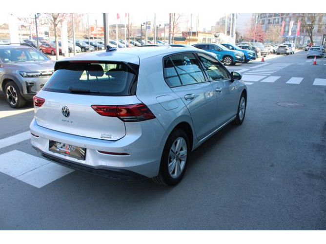 Volkswagen Golf 8 2.0 TDI Life 