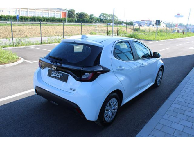 Toyota Yaris 1.5 Luna 