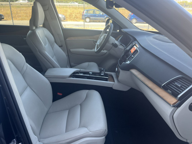 Volvo XC90 2.0 B5 HYB. AWD 