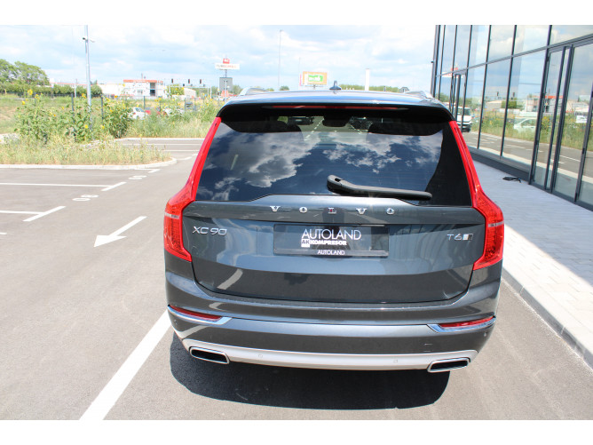 Volvo XC90 2.0 T6 AWD 