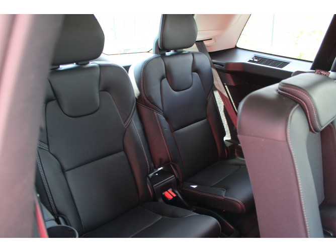 Volvo XC90 2.0 T6 AWD 