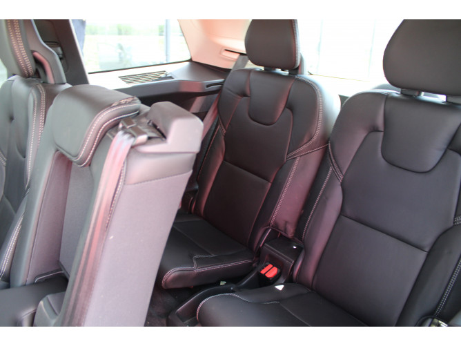 Volvo XC90 2.0 T6 AWD 