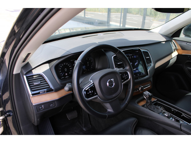 Volvo XC90 2.0 T6 AWD 