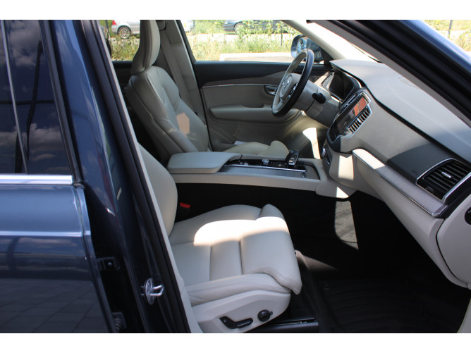 Volvo XC90 2.0 B5 HYB. AWD 7S 