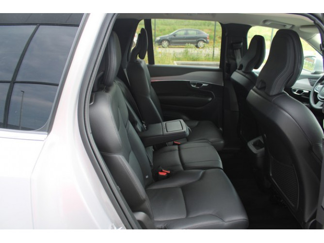 Volvo XC90 2.0 B5 HYB. AWD 7S 