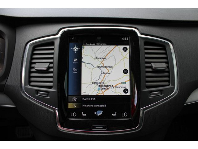 Volvo XC90 2.0 B5 MOMENTUM PRO 