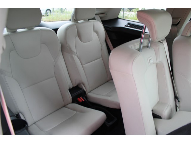 Volvo XC90 2.0 B5 HYB. AWD 7S 