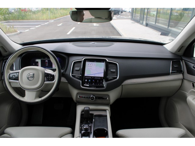 Volvo XC90 2.0 B5 HYB. AWD 7S 