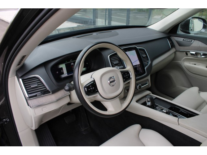 Volvo XC90 2.0 B5 HYB. AWD 7S 