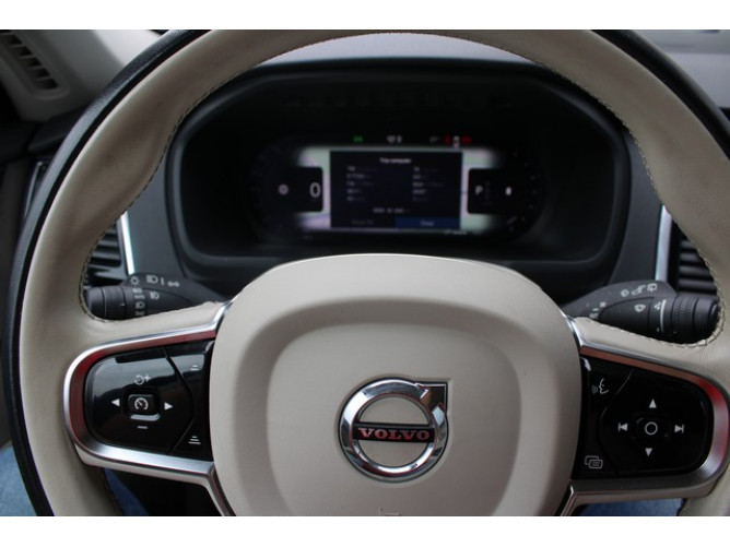 Volvo XC90 2.0 B5 HYB. AWD 7S 