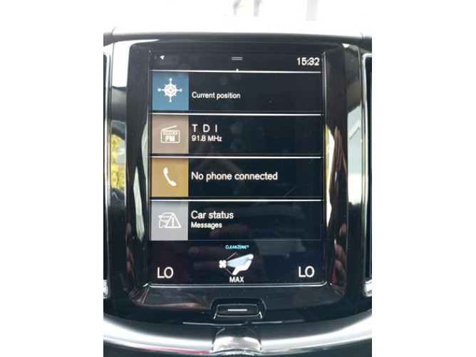 Volvo XC60 2.0 4D AWD 
