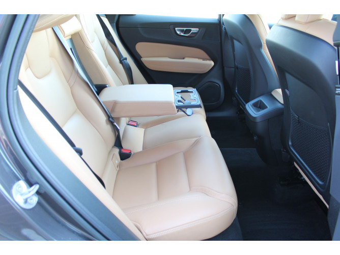 Volvo XC60 2.0 Hyb. B4 AWD 
