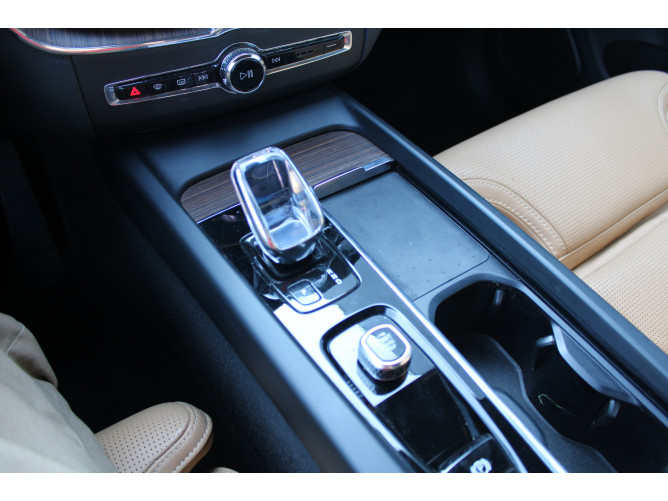 Volvo XC60 2.0 Hyb. B4 AWD 