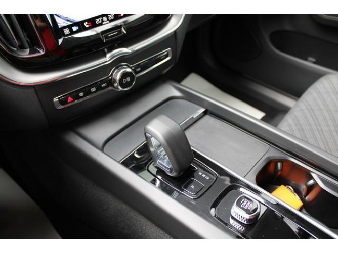 Volvo XC60 2.0 HYBRID 4X4 AUT 