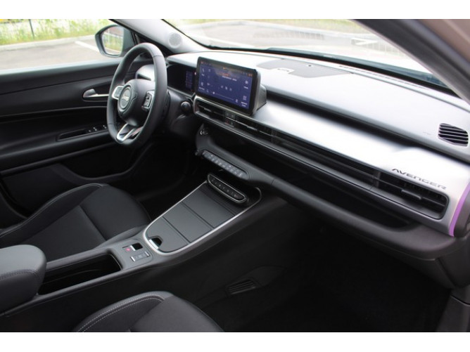 Jeep Avenger 1.2 Hybrid 