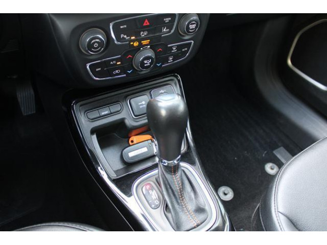 Jeep Compass 1.3 Limited AUT 