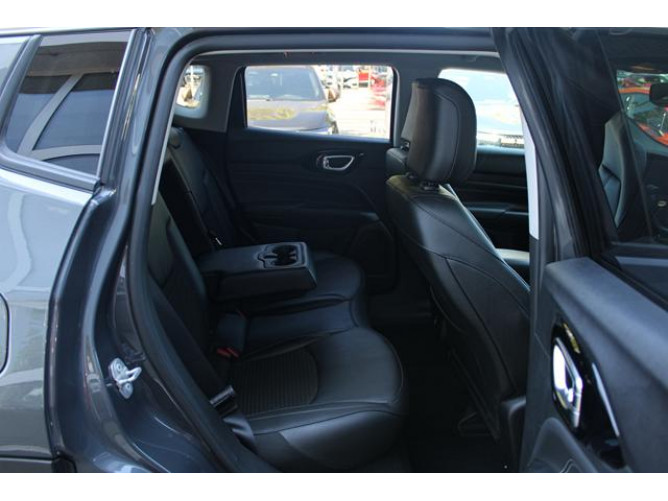 Jeep Compass 1.3 LIMITED AUT 