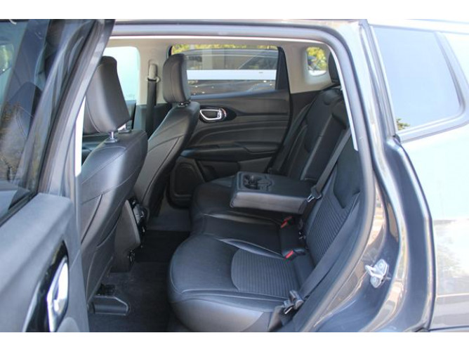 Jeep Compass 1.3 LIMITED AUT 