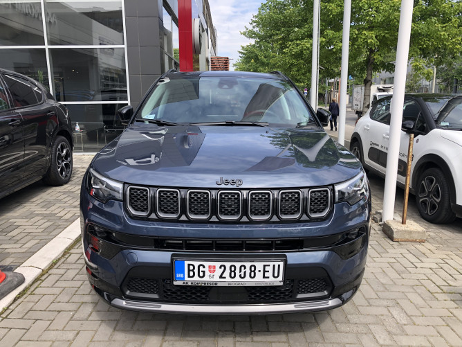 Jeep Compass e-Hybrid 1.5 MHEV 130ks+20ks DCT7 Limited S - Pack 2 DEMO 