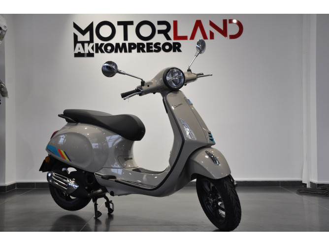 Vespa PRIMAVERA 50 S 