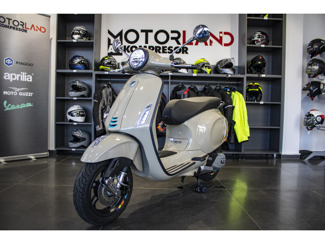 Vespa primavera 125 