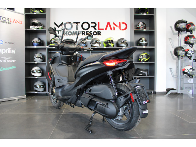 Piaggio BEVERLY 400 Sport 