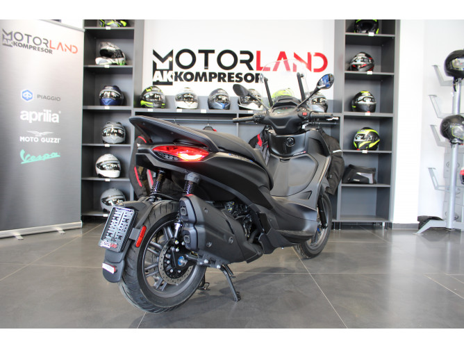 Piaggio BEVERLY 400 Sport 